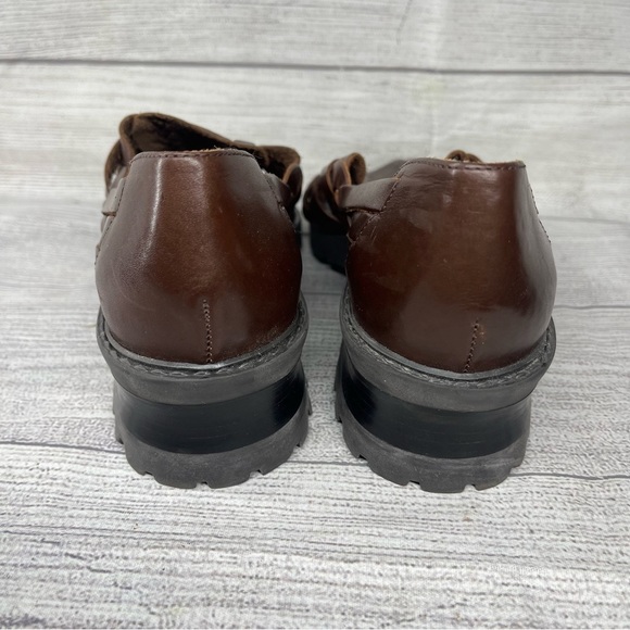 Women’s 8 KB & Co. Brown Betty Leather Rubber Sole Huaraches Sandals. - Picture 8 of 8